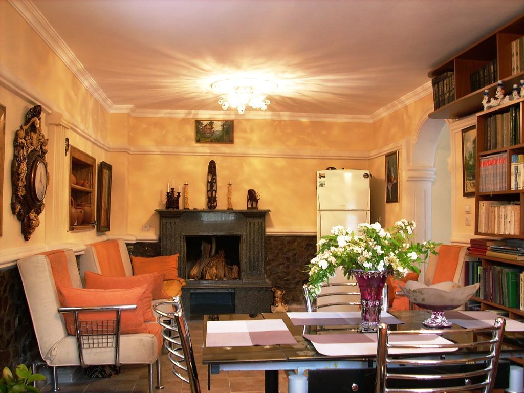 Deluxe Guest House Kvariati Habitación foto