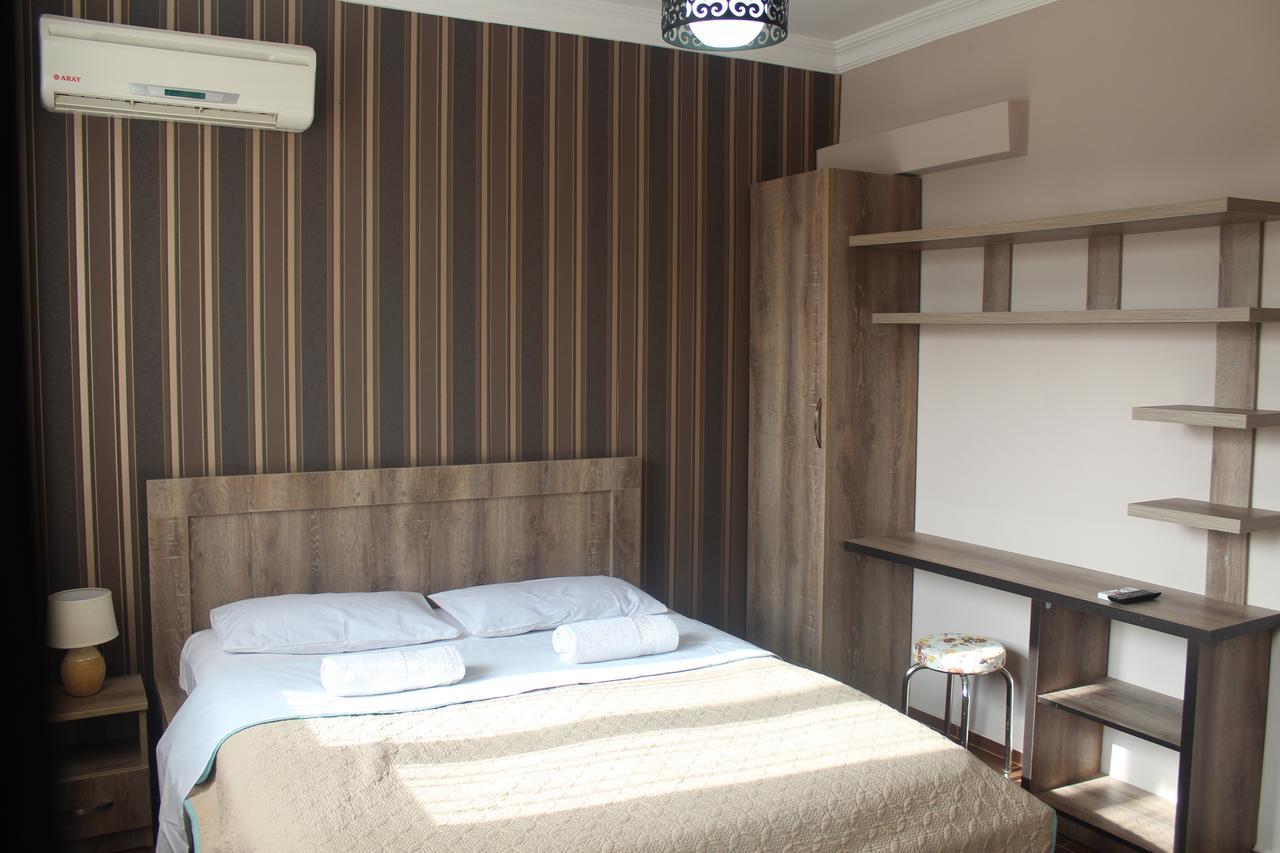 Deluxe Guest House Kvariati Exterior foto